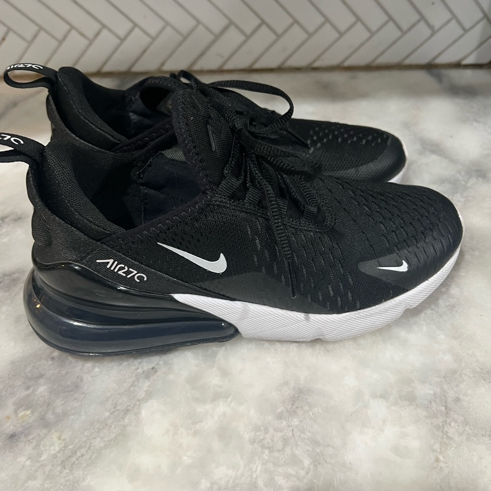 Size 6.5 - Nike Air Max 270 Black 2018